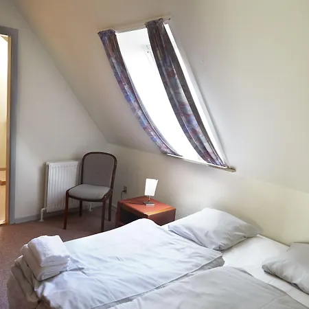Abild 汽车旅馆 2*